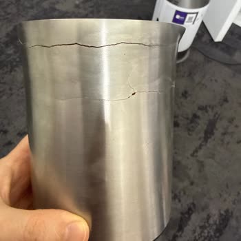 Arzum Okka 0020 Kahve Makinesi Kısa Sürede Çatlak Ve Paslı Duruma Geldi, Çözüm Yok