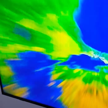 LG Televizyonda Kısa Sürede Ekran Arızası Ve Değişim Talebi