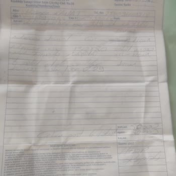 Rindo Mobilya’da Kırık Sandalyeler Ve Masalar, Satış Sonrası İlgisizlik