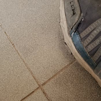Skechers Ayakkabısında 3 Ayda Garanti Dışı Yıpranma Ve Değişim Talebi