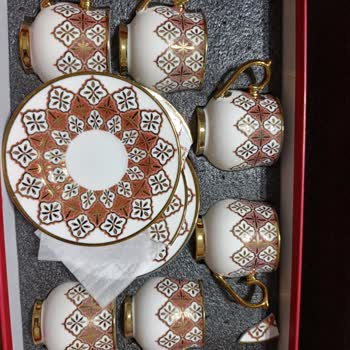 Sürekli Defolu Ve Kırık Fincan Takımı İade Talebim Reddedildi