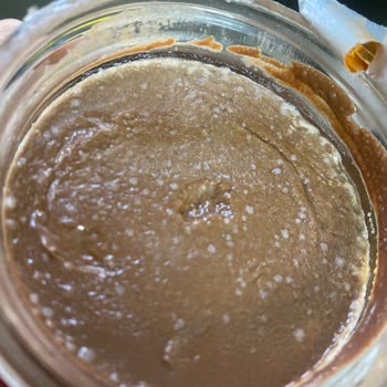 Nutella Kavanozunda Küf Görüntüsü Ve Hijyen Endişesi