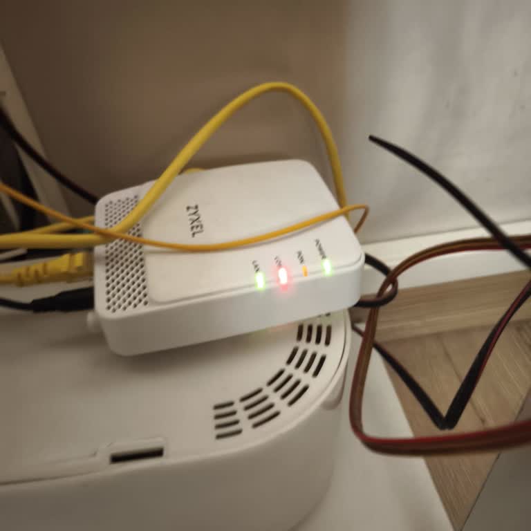 Cihangir Mahallesinde Sürekli İnternet Kesintileri Ve Altyapı Sorunları Çözülmüyor