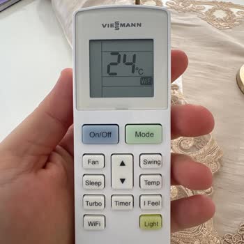 Karanlıkta Kullanılamayan Kumanda İçin Ücretsiz Işıklı Kumanda Talebi