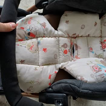 Uçuşta Kırılan Bebek Arabası İçin Ajetin Sorumluluğu Reddedilmesi