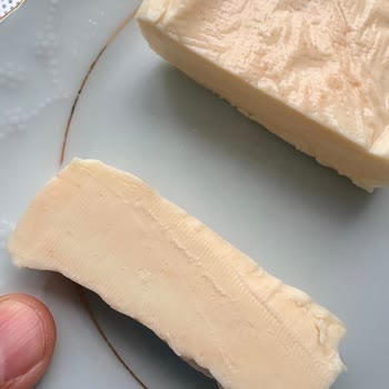 Altınkılıç Üç Dilim Tam Yağlı Peynirinde Kırmızı Renk Ve Sağlık Riskleri