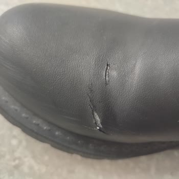 Kaliteli Olmasını Beklediğim Bot Çatladı Değişim Talebi