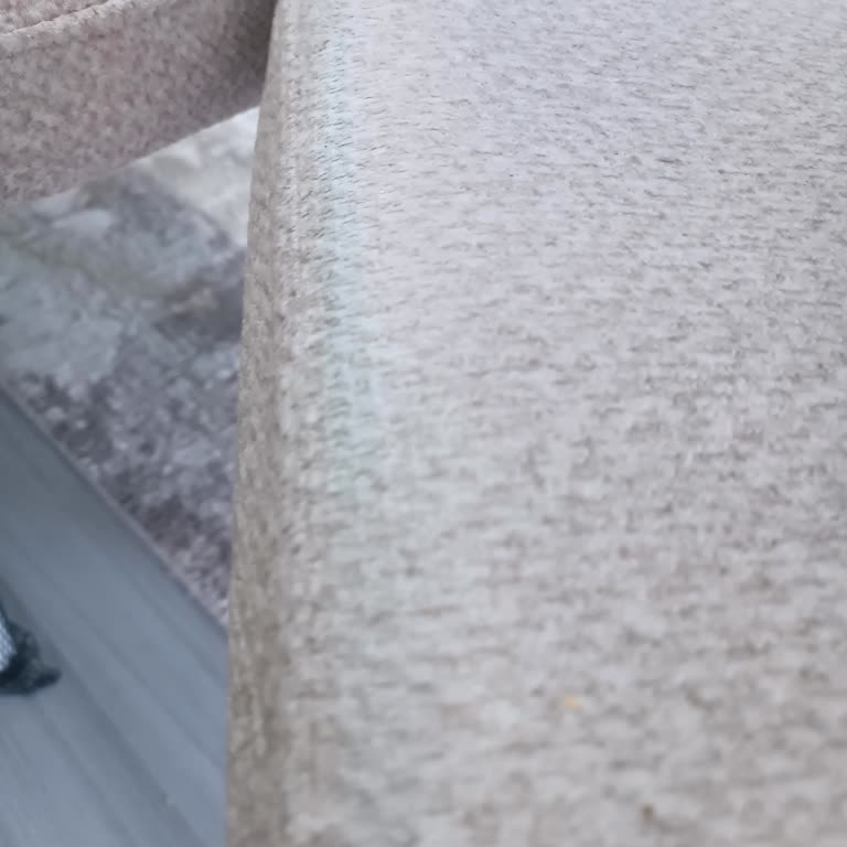 Mavi Kot Pantolonunda Hızlı Boya Açması Diğer Eşyalarımı Kirletti