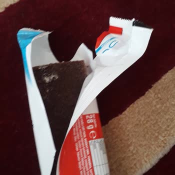 Kinder Süt Diliminde Saç Bulunması Ve Hijyen Şikayeti