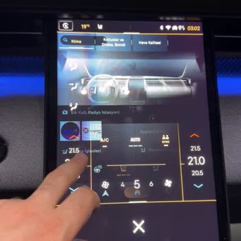 Yeni Citroen C5 Aircross'ta Multimedya Ekranı Sorunu Çözülmedi