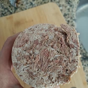 Konet Dondurulmuş Kavurmanın Rengi Beyaz Ve Tadı Yok, Ücret İadesi Talebi