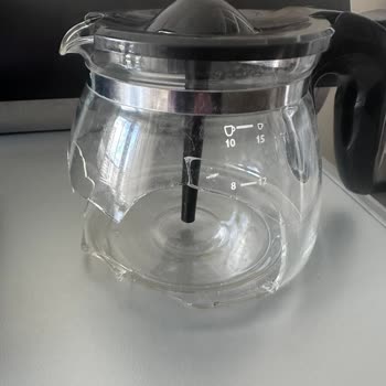 Philips Cam Demlik Parçası 1.600 TL Fiyatı Kullanıcıyı Çöpe Atıyor