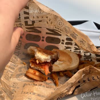 Usta Dönerci Şubesinde Hijyen Ve Kalite Sorunları