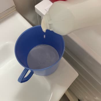 CIF Temizlik Ürünlerinde Su Gibi Akış Ve Katı Parça Sorunu