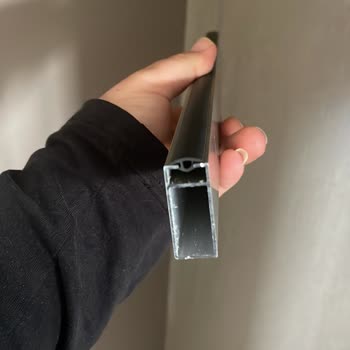 Yatak Odası Takımında Eksik Askı Parçaları: 8 Aylık Çözüm Bekleyişi