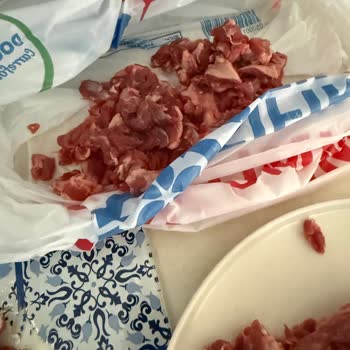 Yemeksepeti'den Gelen Düşük Kaliteli Kuşbaşı Et İçin Ücret İadesi Talebi