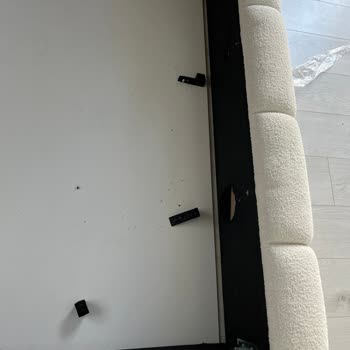 Fony Mobilya’dan Yanlış Ölçülü Baza Başlık Ve Cevapsız Servis