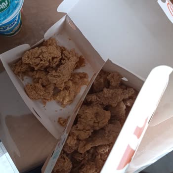 Trendyol Yemekte Popeyes Siparişlerinde Sürekli Eksik Ve Yanlış Ürünler