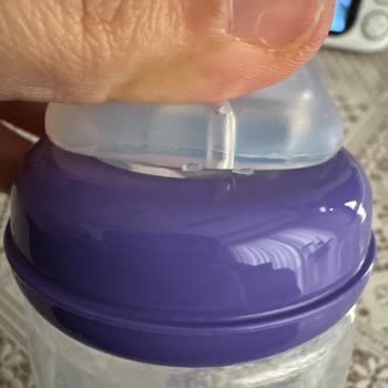 Lansinoh Biberon İlk Kullanımda Sızıntı Ve Mağazadan Değişim Reddi