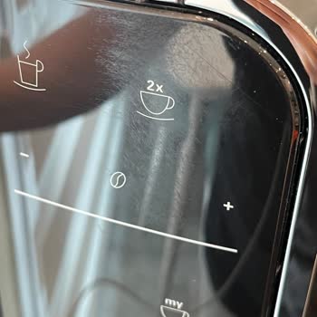 Garanti Kapsamındaki Kahve Makinem Yetkili Serviste Çizildi Ve Performansı Düşürüldü: Sıfır Değişim