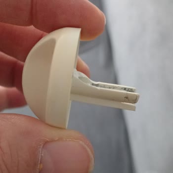 Kırılan Gaz Düğmesi Ve Parça Bulunamaması Nedeniyle 1997 Bosch Fırınıma Çözüm Talebi