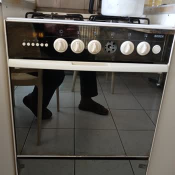 Kırılan Gaz Düğmesi Ve Parça Bulunamaması Nedeniyle 1997 Bosch Fırınıma Çözüm Talebi
