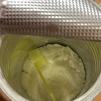 İlk Kullanımda Kötü Koku Ve Tat: Aptamil 1 Prosyneo Mama Bebekte İshal Ve Yeşil Kaka Yaratıyor