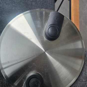 A101 Fissler Düdüklü Tencerelerde Hızlı Kararma Ve İnceleme Sonrası Çizik Ve Çatlak Sorunu