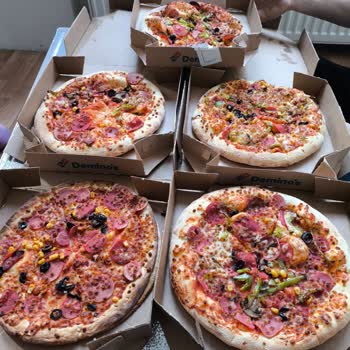 Orta Boy Pizzalarda Soğuk Ve Malzeme Eksikliği Şikayeti