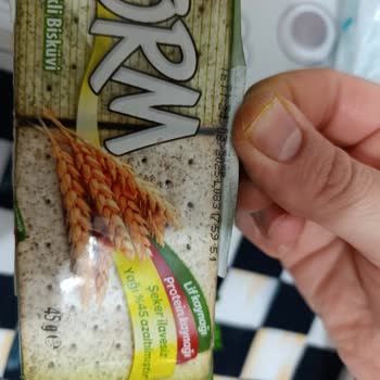 A101 Şubesinde Gizli Saklanan Tarihi Geçmiş Bisküvi Ve Müşteri Güven Sorunu