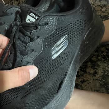 Skechers Ayakkabımda Erken Yırtılma Ve Mağazanın Çözüm Sunmaması