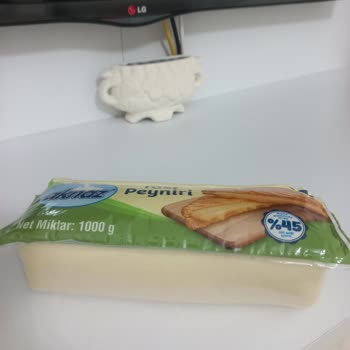 Şişmiş Kaşar Peynirine Fiş Olmadan Değişim Reddedildi