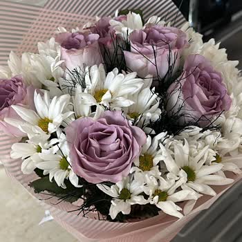 Görselle Uyuşmayan Solmuş Ve Eksik Buket 1100 TL İade Talebi