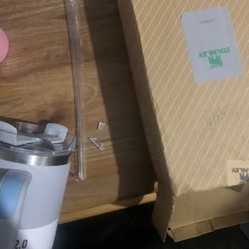 PTT Kargo'nun Özensiz Taşıması Sonucu Kırılan Stanley Termosu Ve Tazminat İsteği