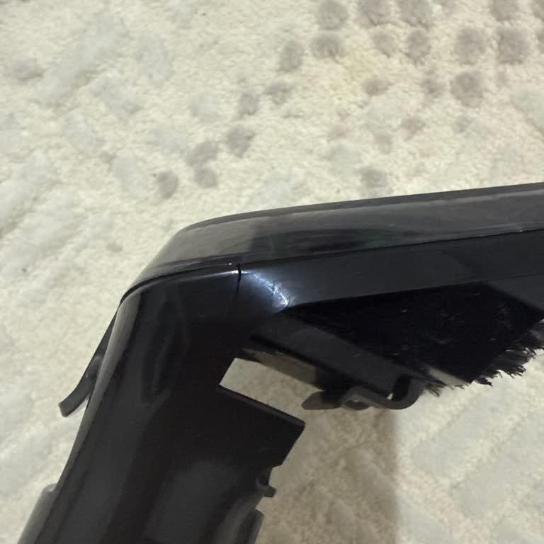 Yeni Alınan Onvo Koltuk Ve Halı Yıkama Makinesinde Başlık Kırıldı, İade İstiyorum