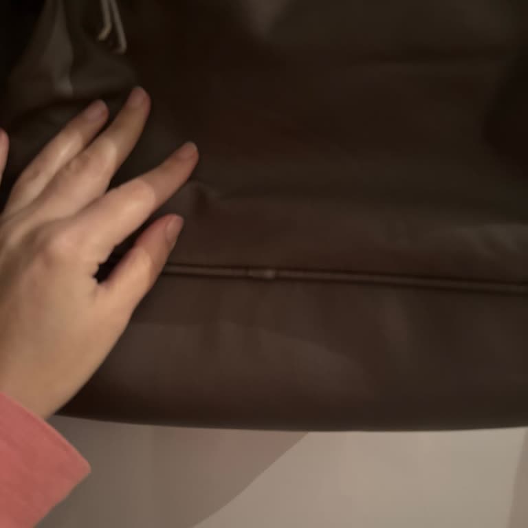 Defolu Hediye Çanta İçin Değişim Reddi