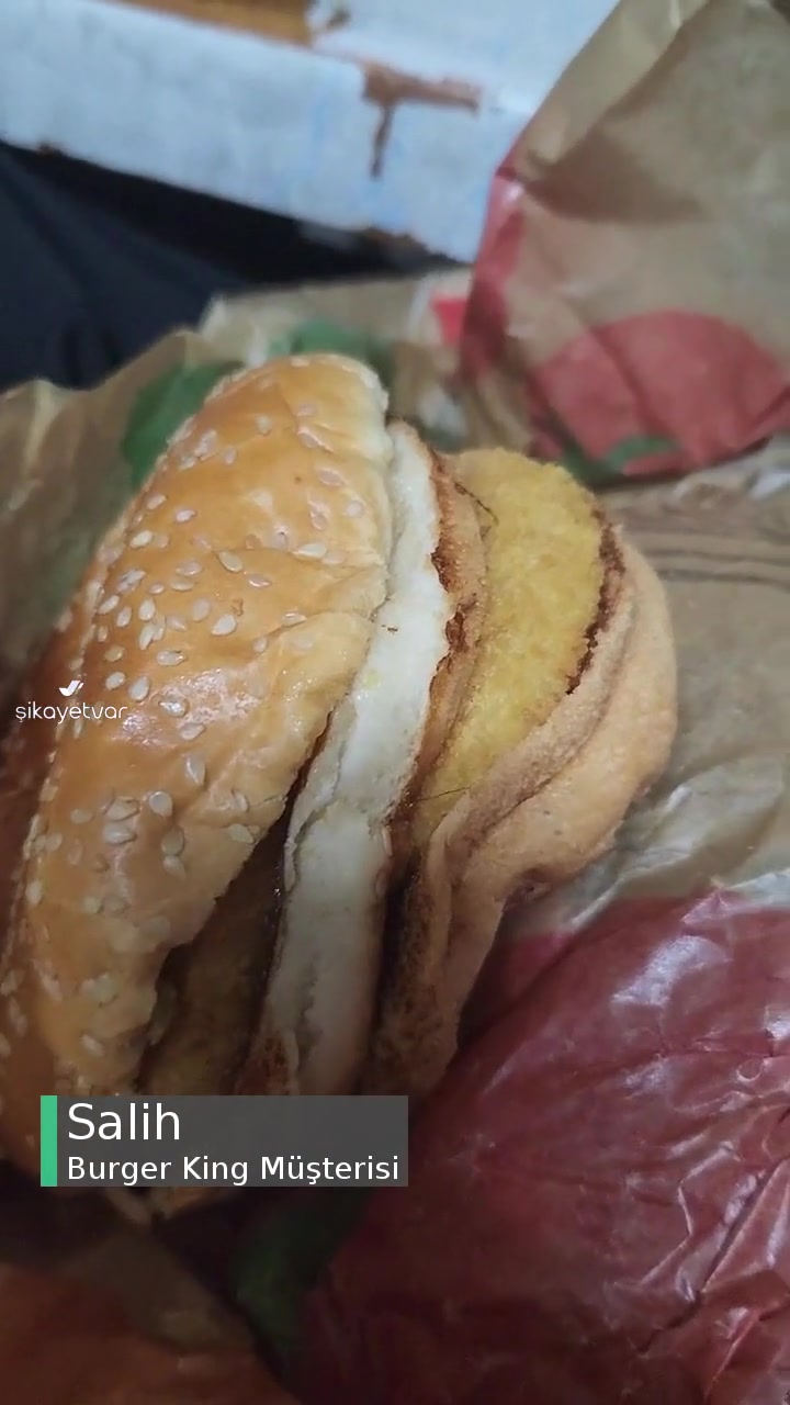 Burger King Yanlış Ürün Geldi! videonun kapak resmi