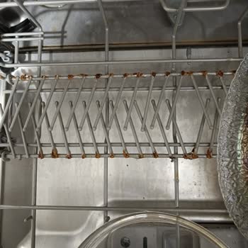 Teka Ankastre Bulaşık Makinesinde Sepetlerde Hızlı Paslanma Ve Küflenme