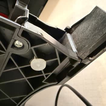 Media Markt Panora'dan Gelen Servis Sonrası Kırık Delonghi Kahve Makinesi Değişimi Talebi