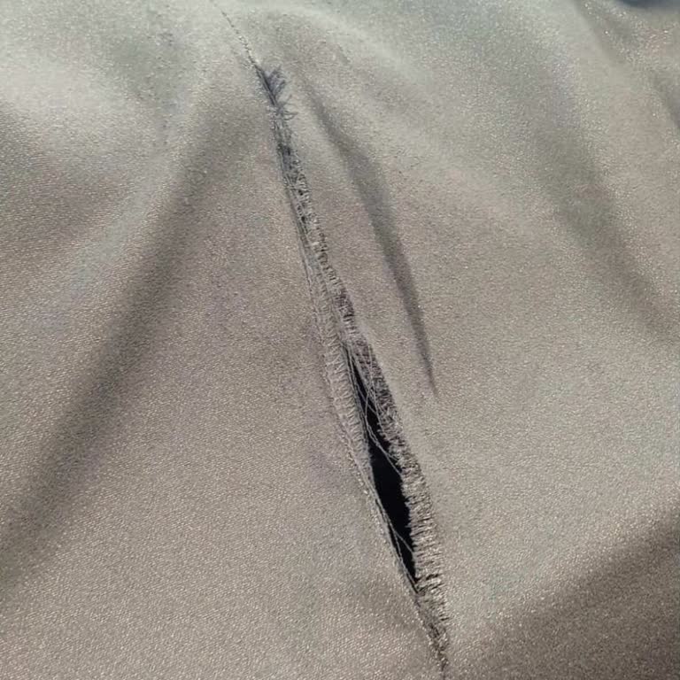 Nur İpeğim Mağazasında Dikiş Sorunu Ve Satış Sonrası Yardım Reddi