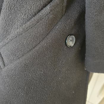 Boyner Kars Mağazasında Selen Kabanının Tüy Toplaması Ve İade Reddi