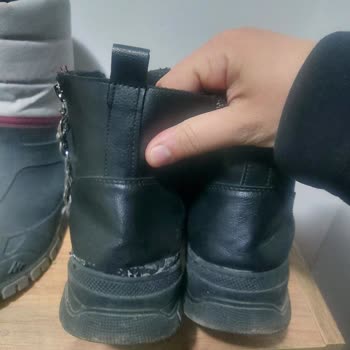 Botların Yapıştırılması Kabul Edilemez, İade Veya Yenisi Talebi