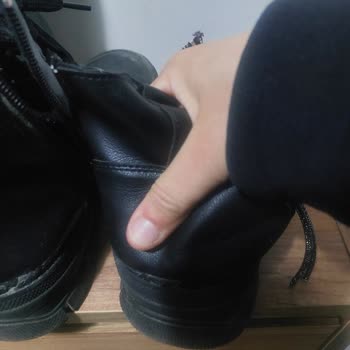 Botların Yapıştırılması Kabul Edilemez, İade Veya Yenisi Talebi