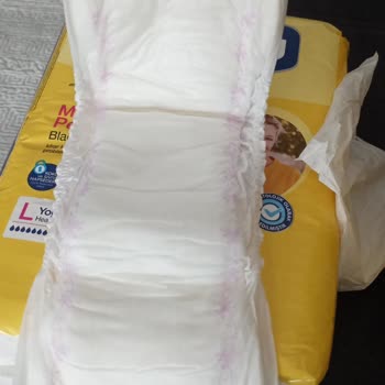 Canped Large Yoğun Emici Pedin İnceliği Ve Sızıntısı Şikayet Ediliyor