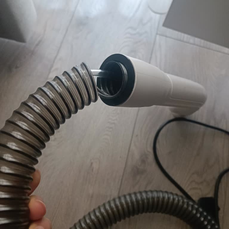 Kivi 4325 Halı Ve Koltuk Yıkama Makinesinde Hortumun Erken Kopması