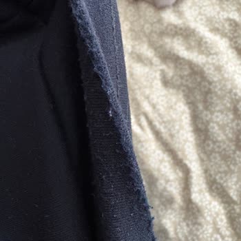 İki Kullanımdan Sonra LCW Sweat’inde Alt Kısmı Parçalandı