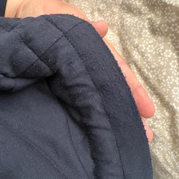 İki Kullanımdan Sonra LCW Sweat’inde Alt Kısmı Parçalandı