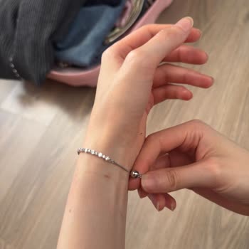 Swarowski Bilekliği İkinci Kullanımda Koptu, Garanti Reddiyle Mağdur Oldum