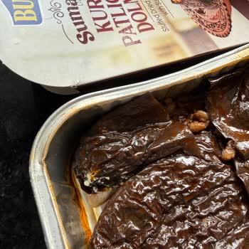 Kocaeli Çayırova A101 Şubesinde Burcu Patlıcan Dolması Küflü Çıktı Ve Sağlık Riski Oluşturdu