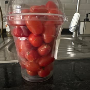 Migros Siparişlerinde Sürekli Kusurlu Ve Küflenmiş Ürünler, İade Sorununu Çözmüyor